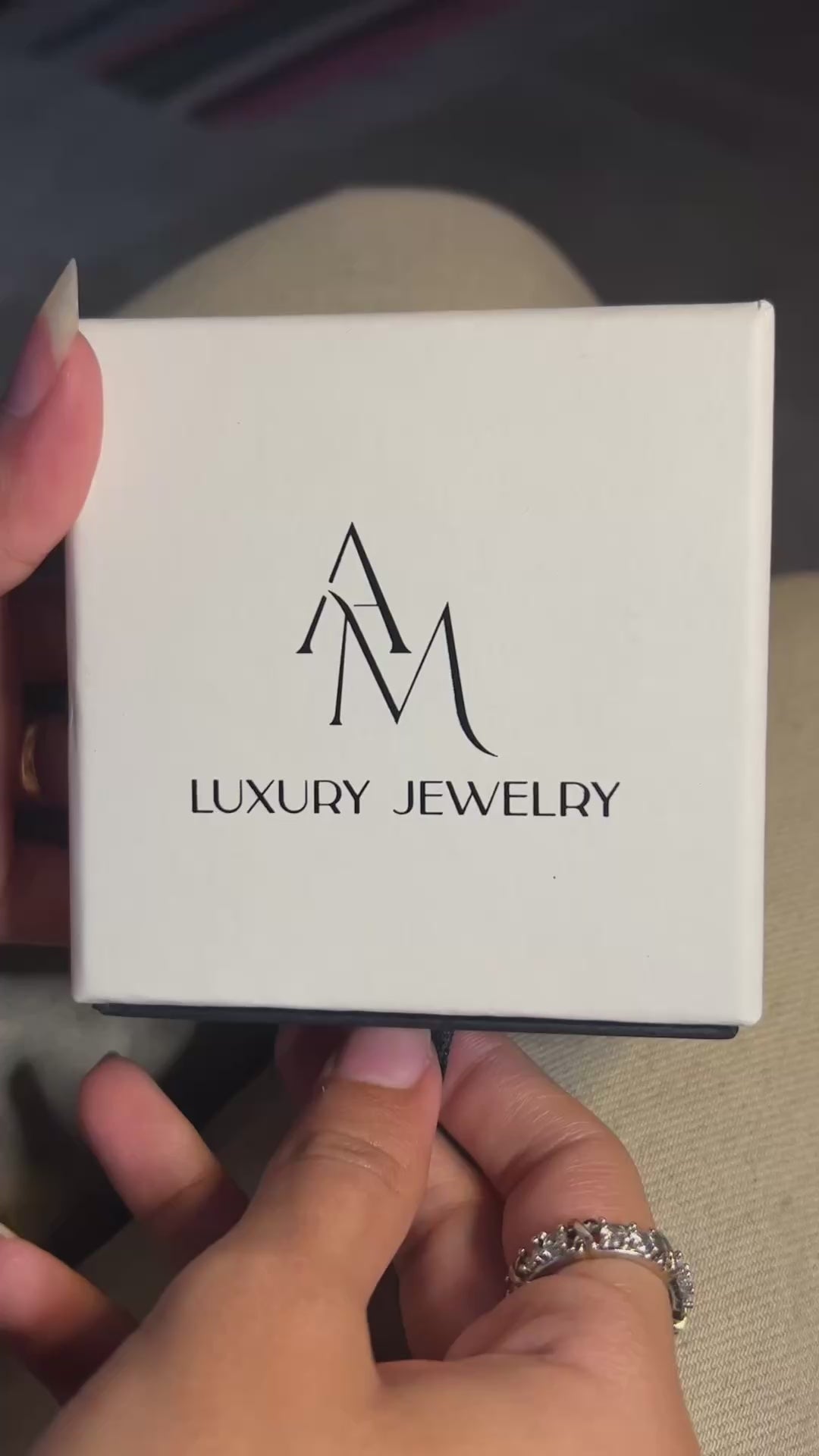 The Memoir Necklace